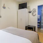 Hostel Family House