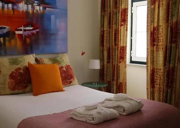 بيت شباب Family House *